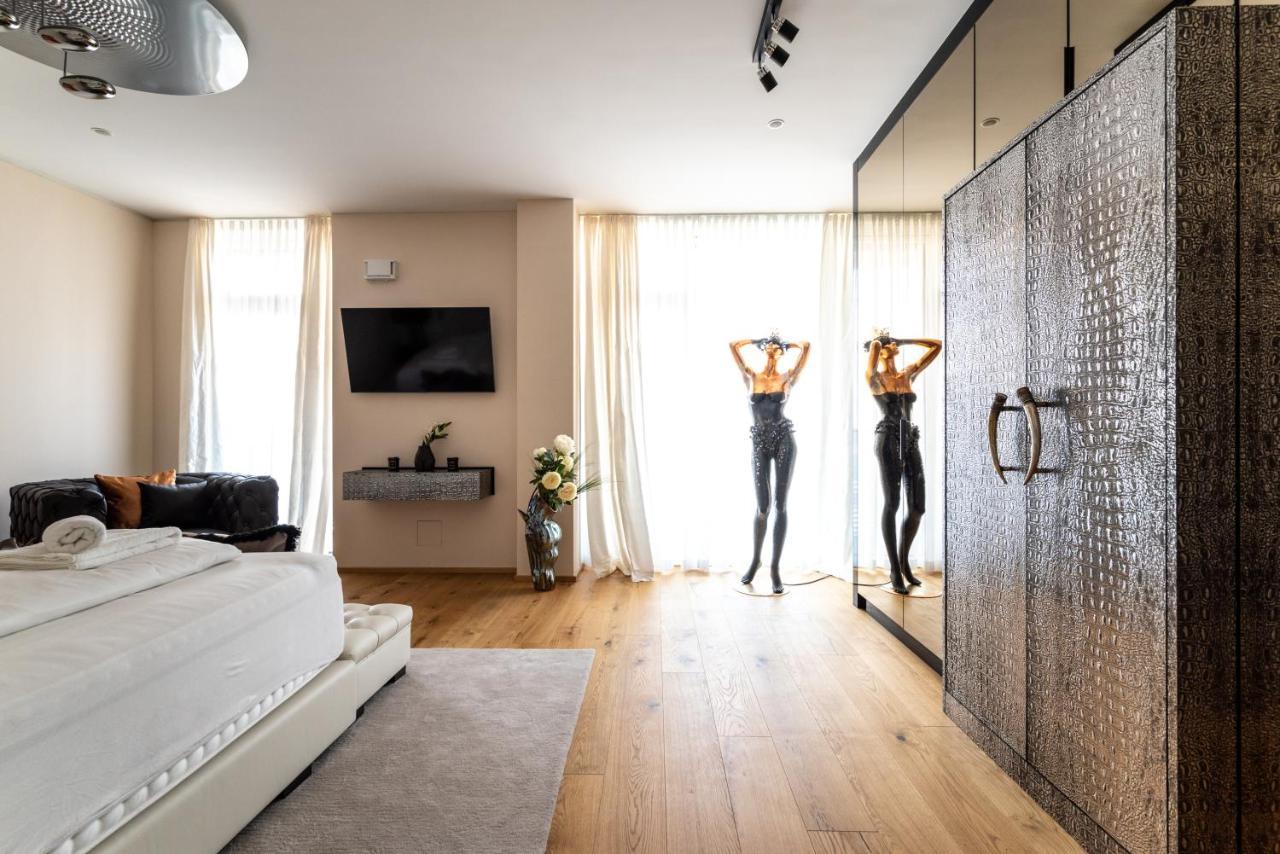 Апартаменты Exclusive 2Br Skyline Penthouse By Hm Вена Экстерьер фото